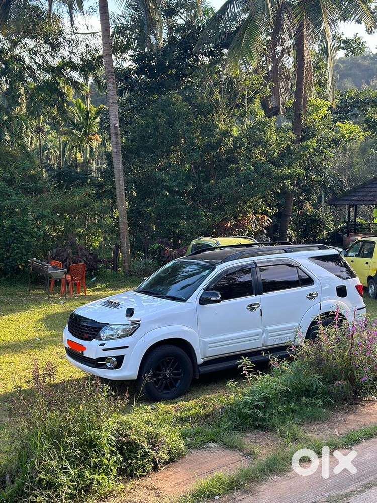 Toyota Fortuner 2015 Diesel Well Maintained