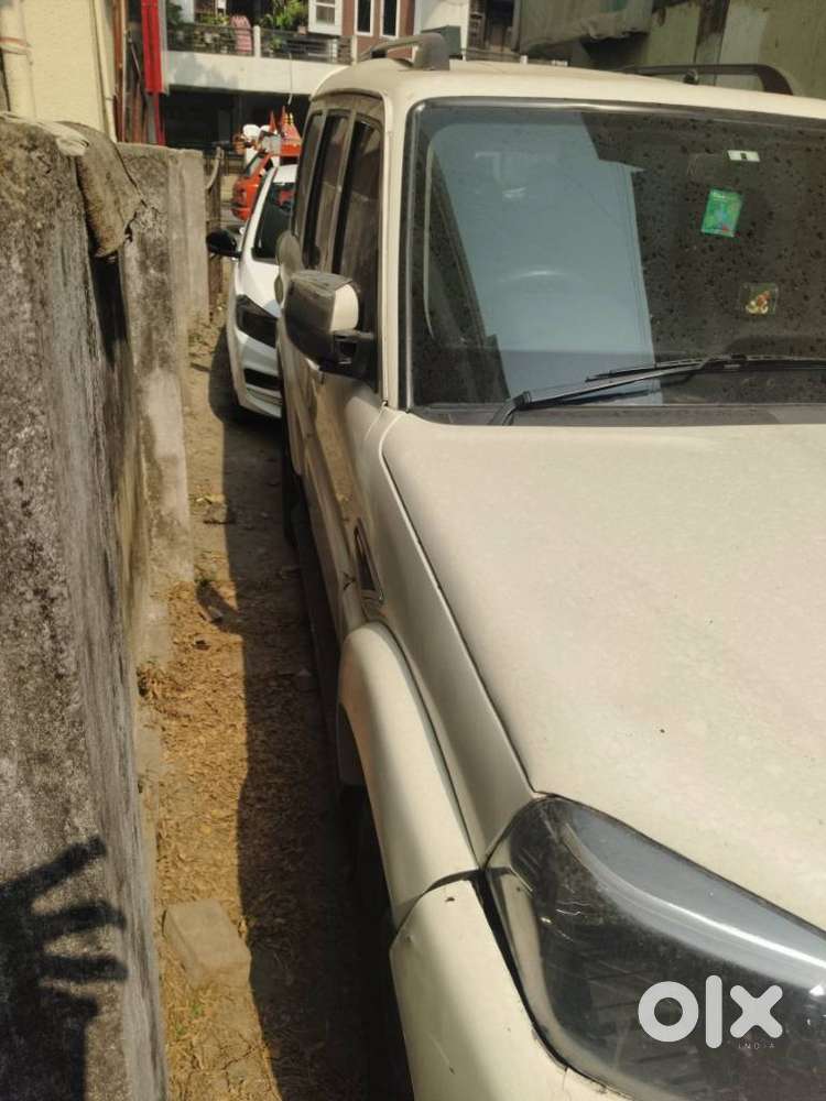 Mahindra Scorpio S6 Plus, 2016, Diesel