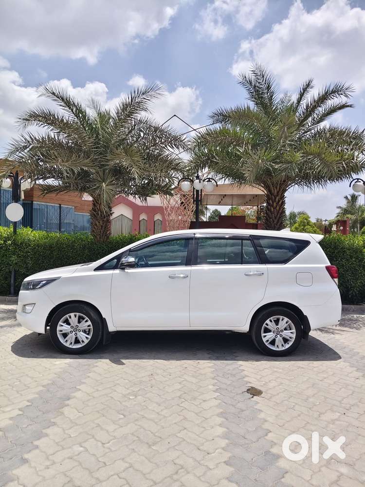 Toyota Innova Crysta 2.8z Automatic, 2019, Diesel