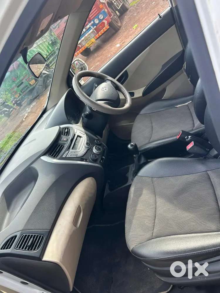 Hyundai Eon Era Petrol 2012