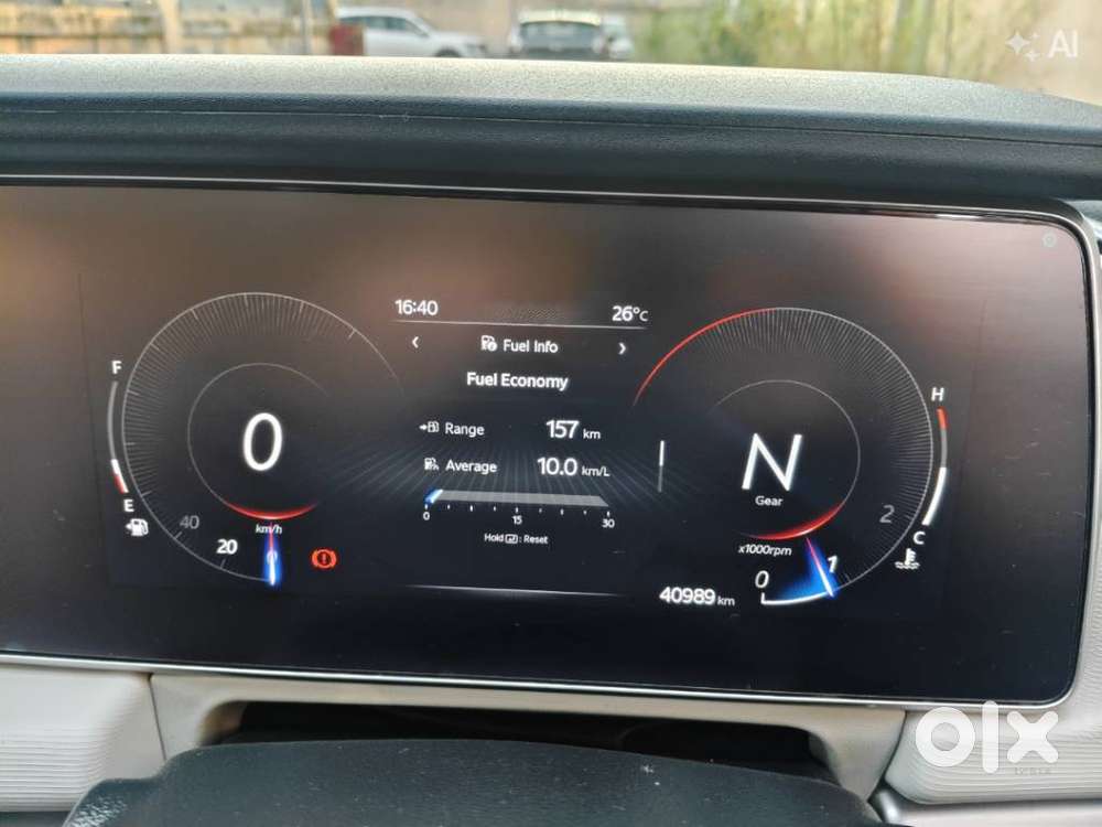 Mahindra Xuv700 2.0 Ax 5 Petrol Mt Str, 2024, Petrol