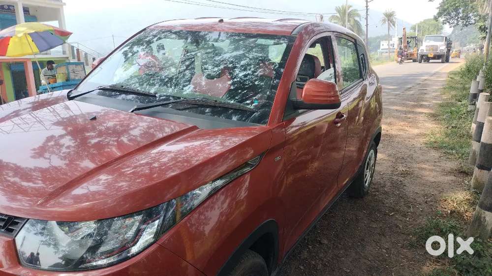 Mahindra Kuv 100 2016