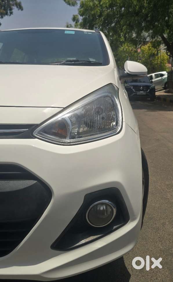 Hyundai Grand I10 Asta Automatic 1.2 Kappa Vtvt, 2015, Petrol