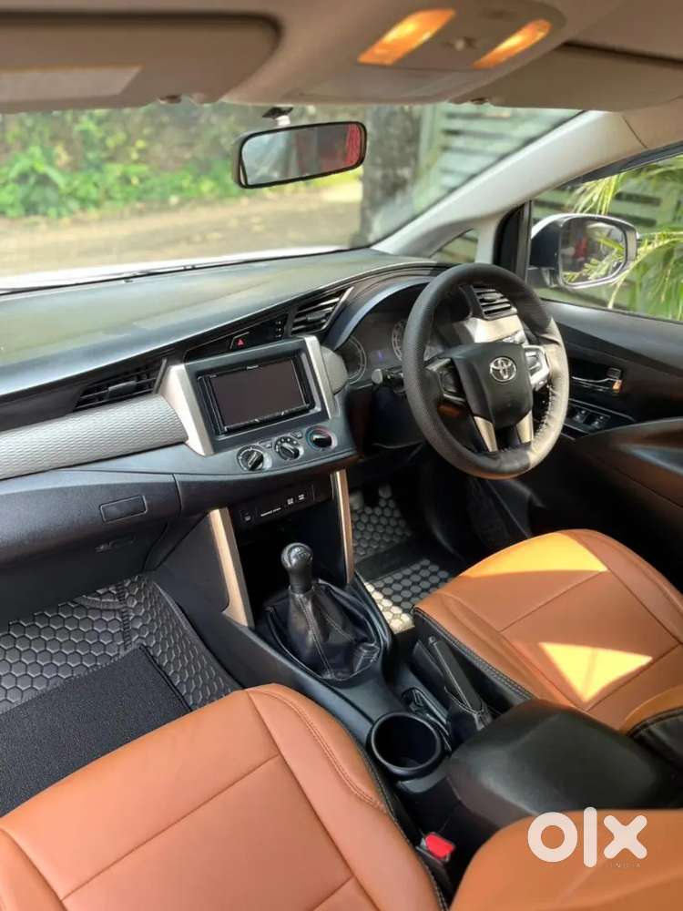 Toyota Innova Crysta 2017