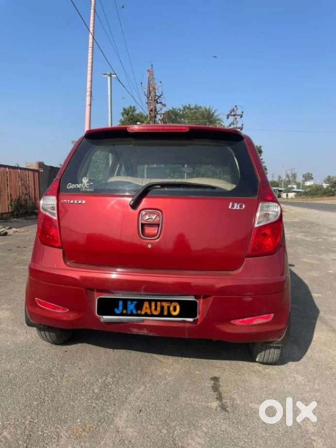 Hyundai I10 Sportz, 2011, Petrol