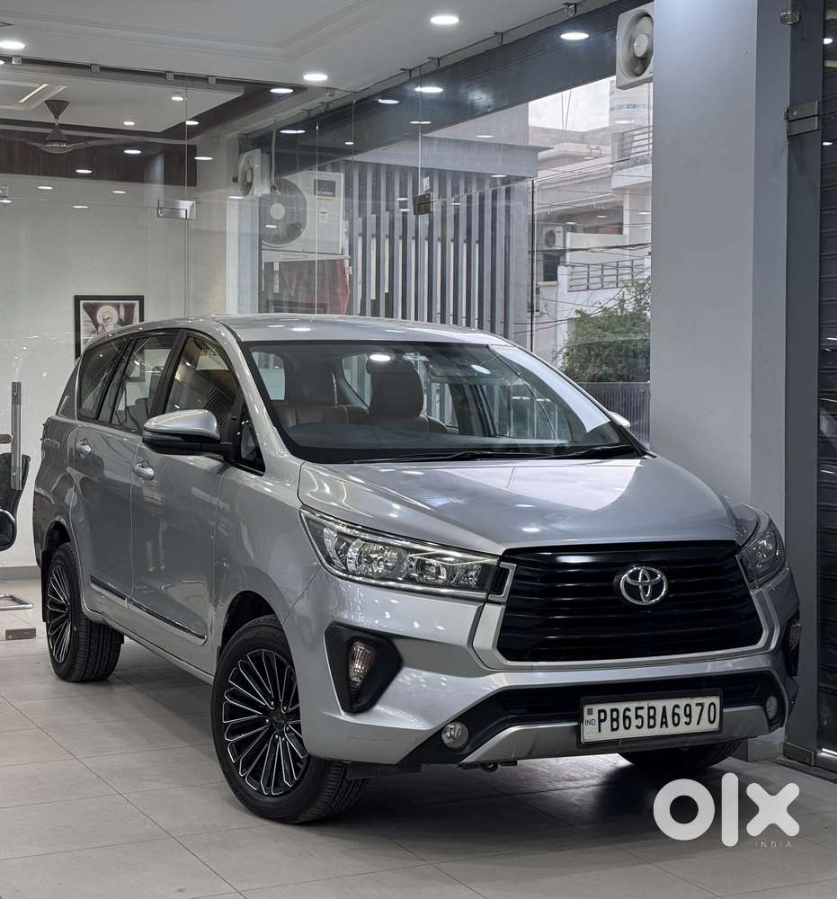 Toyota Innova Crysta 2.4 Gx Limited Edition At 7 Str, 2021, Diesel
