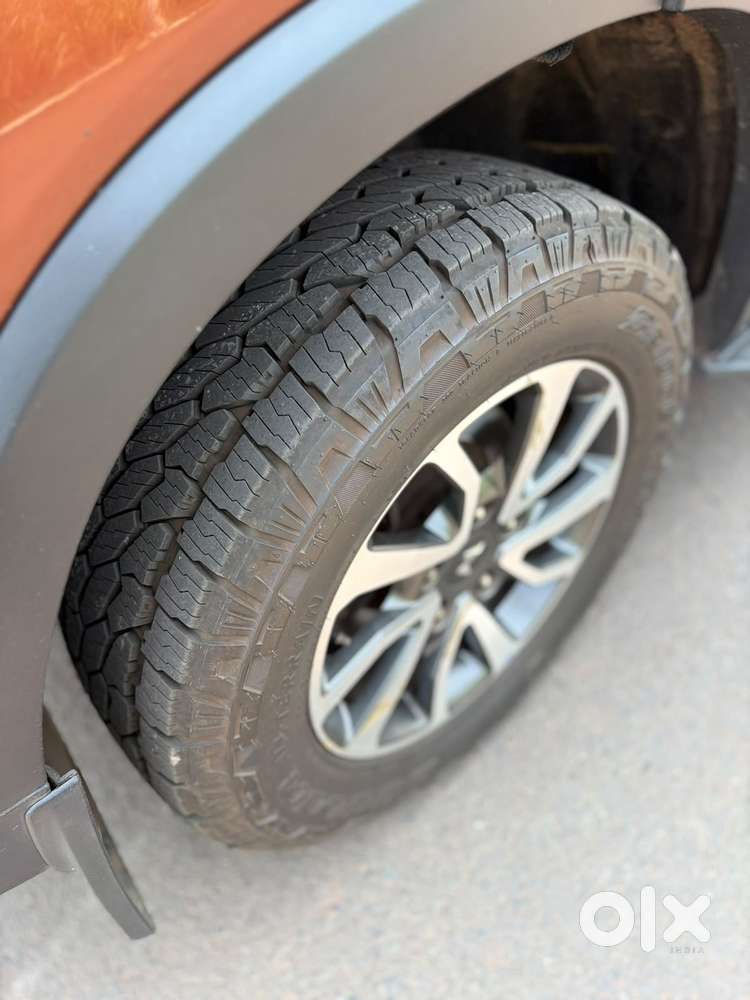 Mahindra Scorpio-n 2.0 Z8 Petrol At 7 Str, 2023, Petrol