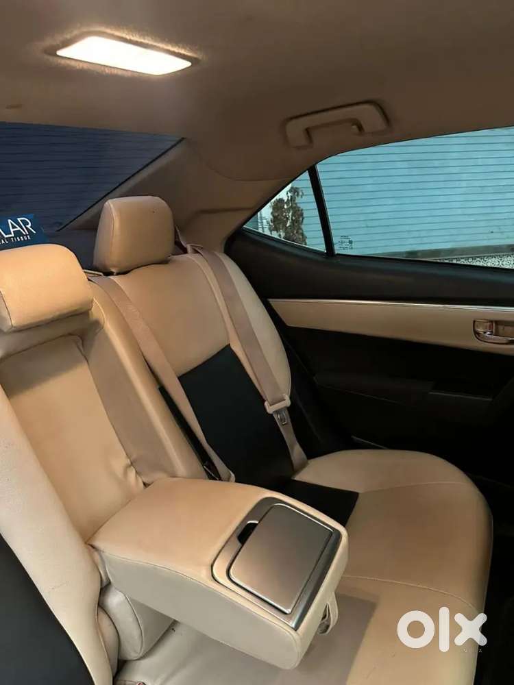 Toyota Corolla Altis 2014