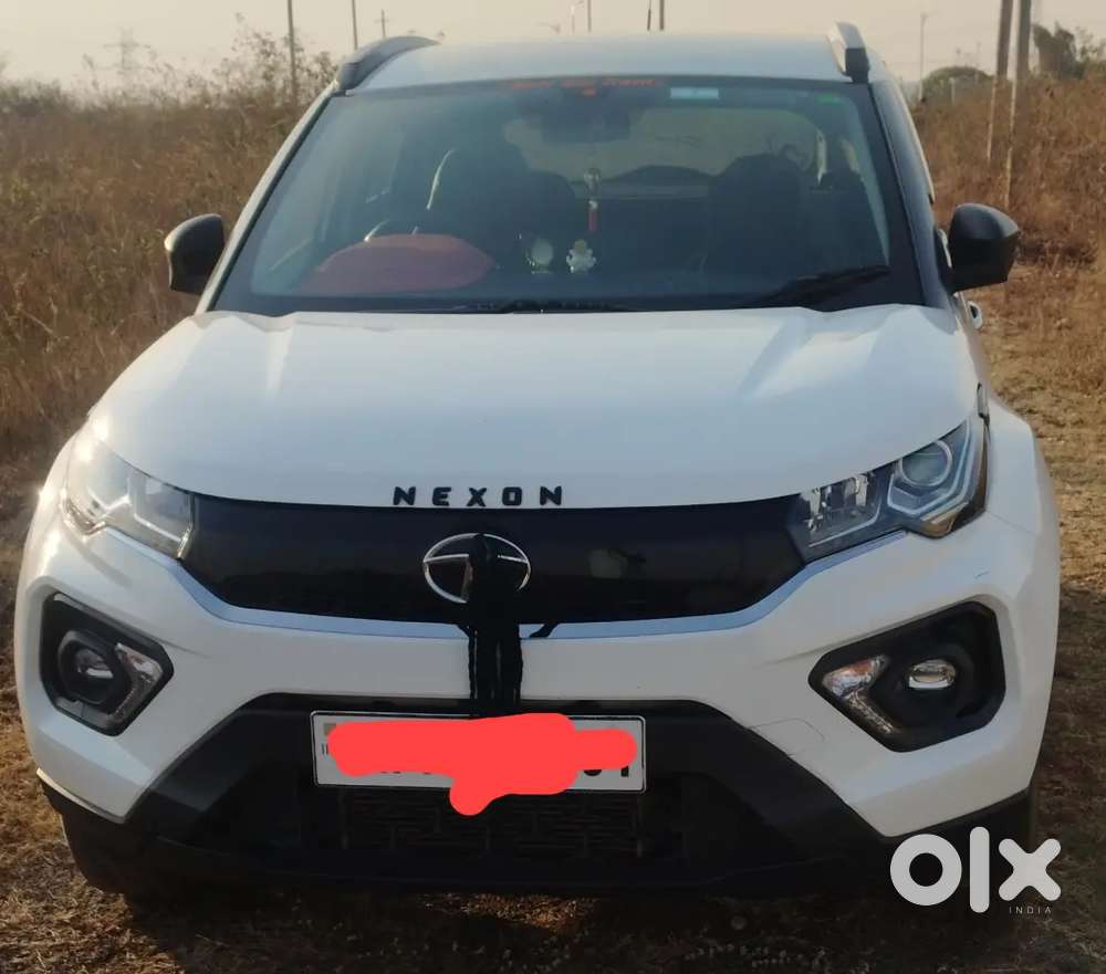 Tata Nexon 2022 Petrol Well Maintained With Cng