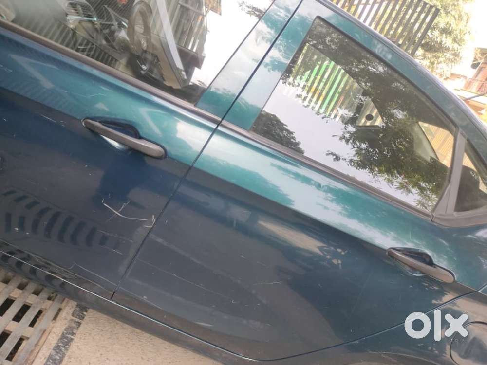 Driving Range With Ac 225km