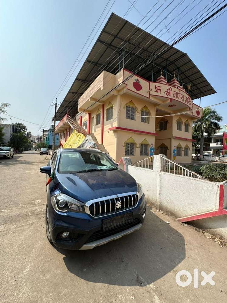 Maruti Suzuki S Cross 2019 Petrol Well Maintained