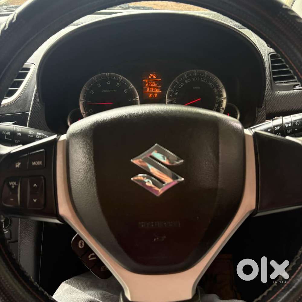 Maruti Suzuki Swift Zxi, 2015, Petrol