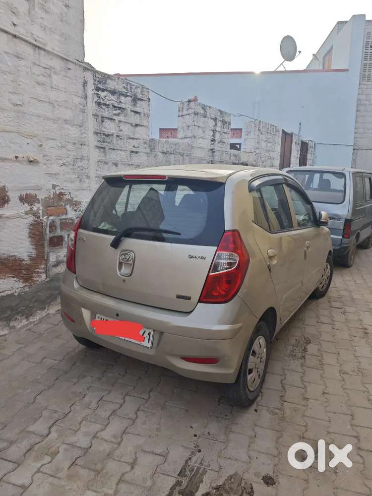 Hyundai I10 Sportz 2013 Km Driven