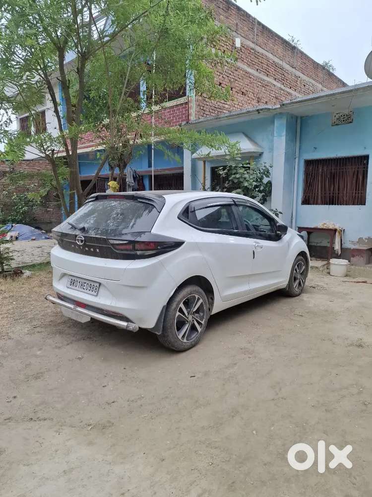 Tata Altroz 2023 Petrol Well Maintained