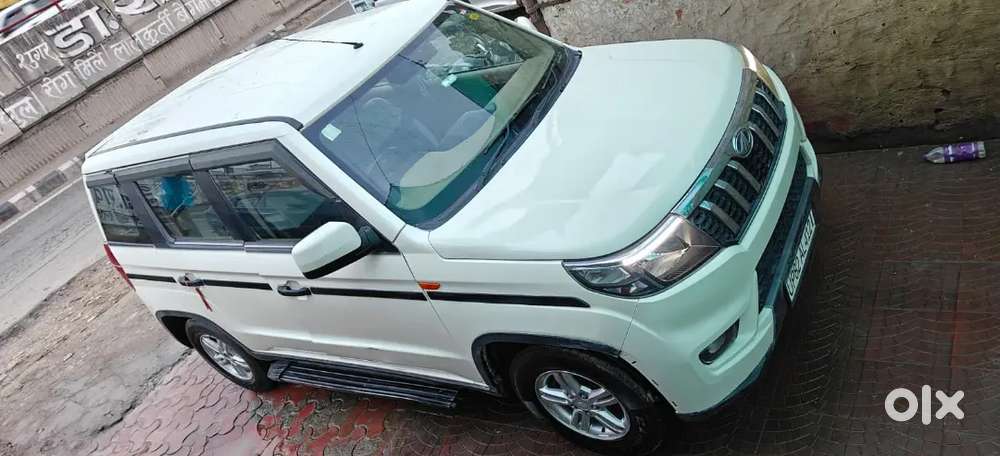 Mahindra Bolero New N10