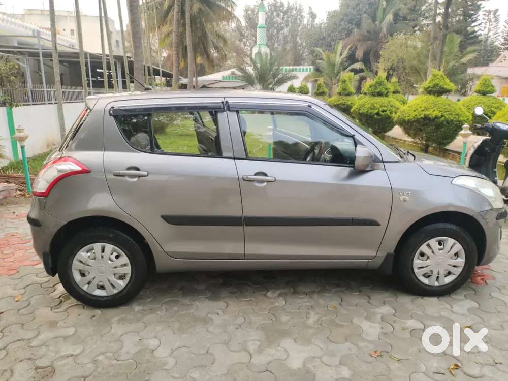 2017 Maruti Suzuki Swift Lxi Dl Registered
