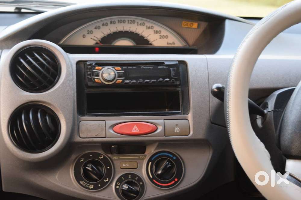 Toyota Etios Eh-gs Serene Bluish Silver