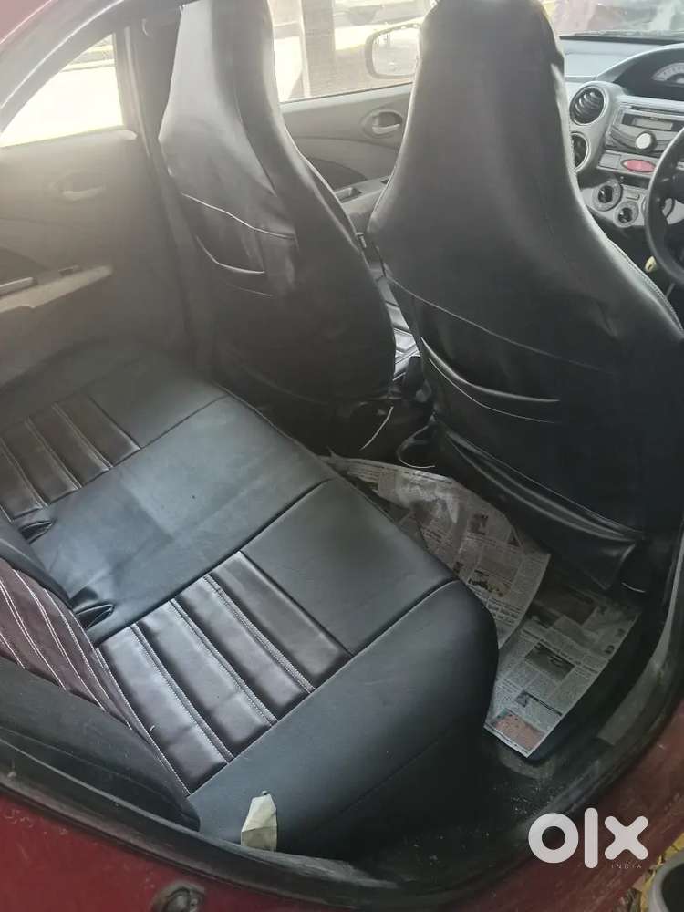 Toyota Etios Liva 2012