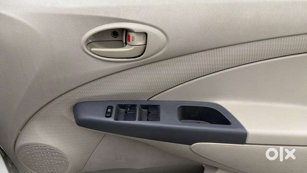 Toyota Etios Liva G, 2015, Petrol