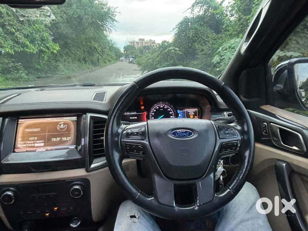 Ford Endeavour 3.2 Titanium 4x4 At, 2016, Diesel