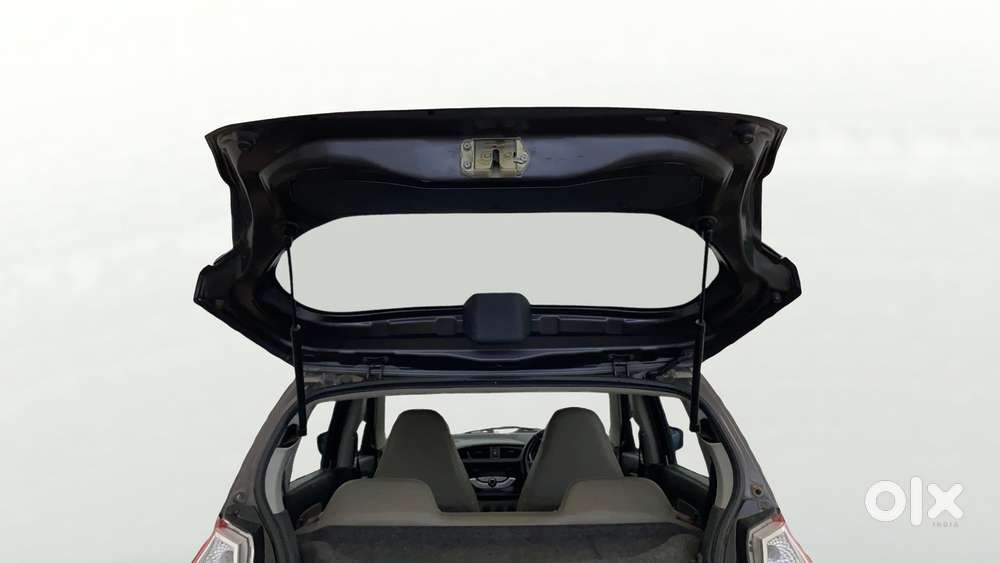 Maruti Suzuki Alto K10 Vxi Amt, 2016, Petrol