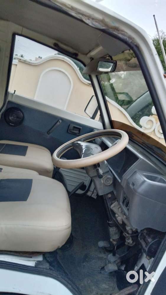 Maruti Suzuki Omni 8 Seater Bsii, 2002, Petrol