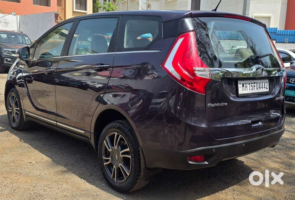 Mahindra Marazzo M8, 2018, Diesel