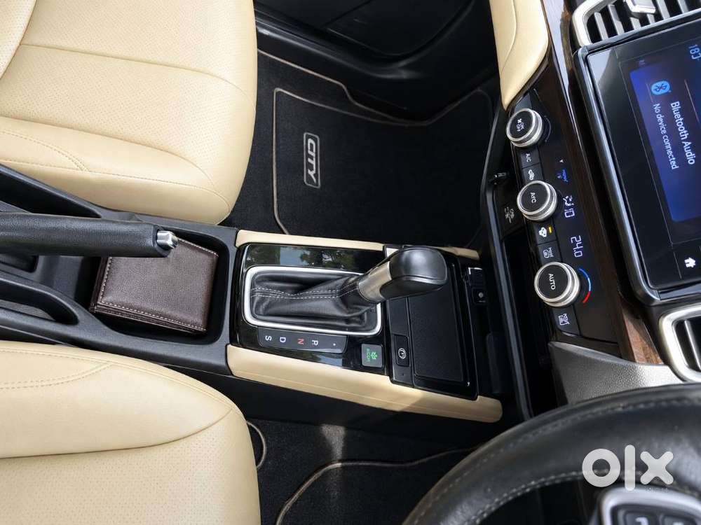 Honda City, 2023, Petrol