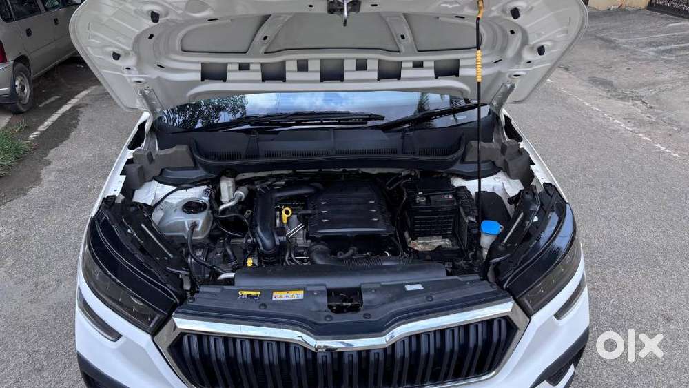 Skoda Kushaq 1.0 TSI Ambition AT, 2021, Petrol