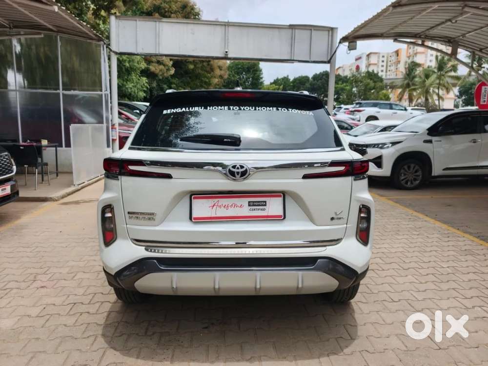 Toyota Urban Cruiser Hyryder 1.5 V Hybrid, 2025, Petrol