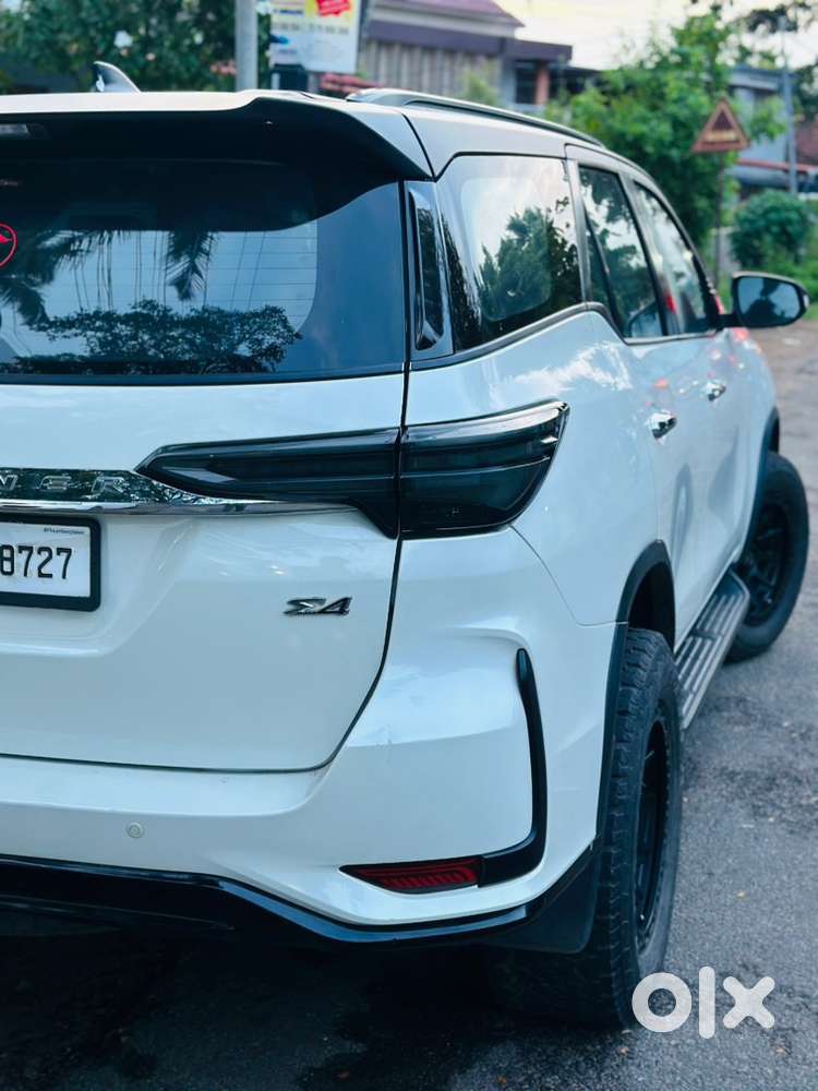 2016 Toyota Fortuner Diesel 4x4