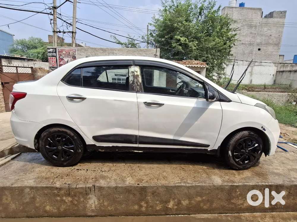 2015 Hyundai Xcent 1.2 पेट्रोल कार