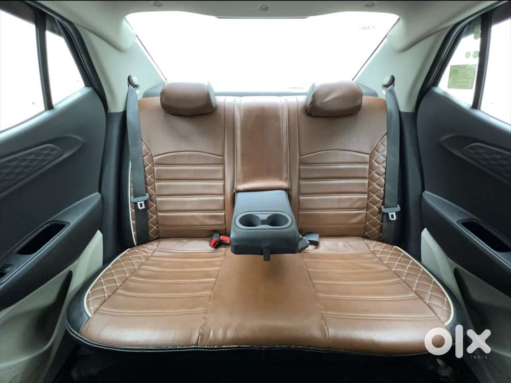 Hyundai Aura 1.2 Sx Cng, 2023, Cng & Hybrids
