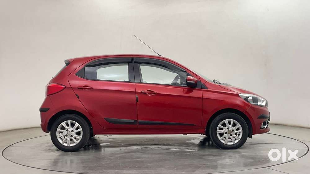 Tata Tiago Xz, 2017, Petrol