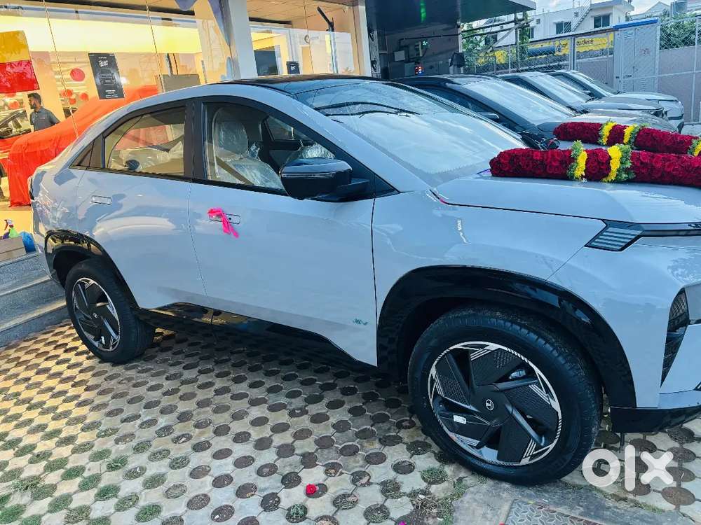 Tata Curvv Ev 2024 Electric 28000 Km Driven