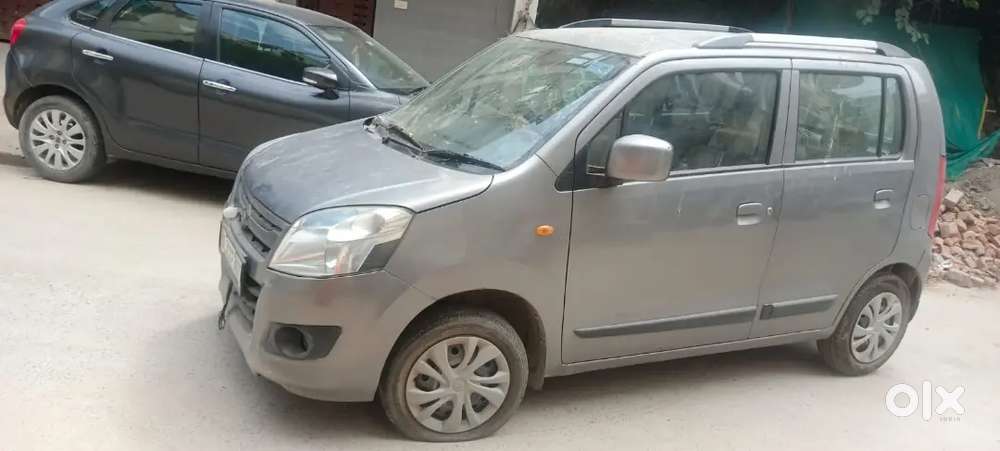 Maruti Wagon R (o) Battery New,2 Tyre New, Single Key