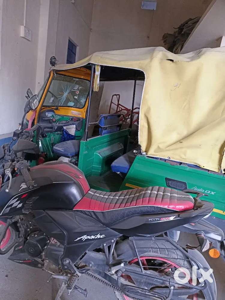 Mahindra Xuv500 2017 Diesel 125000 Km Driven