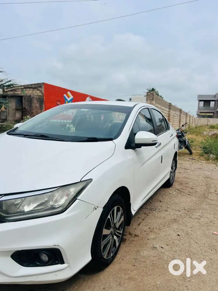 Honda City 1.5 V 2021