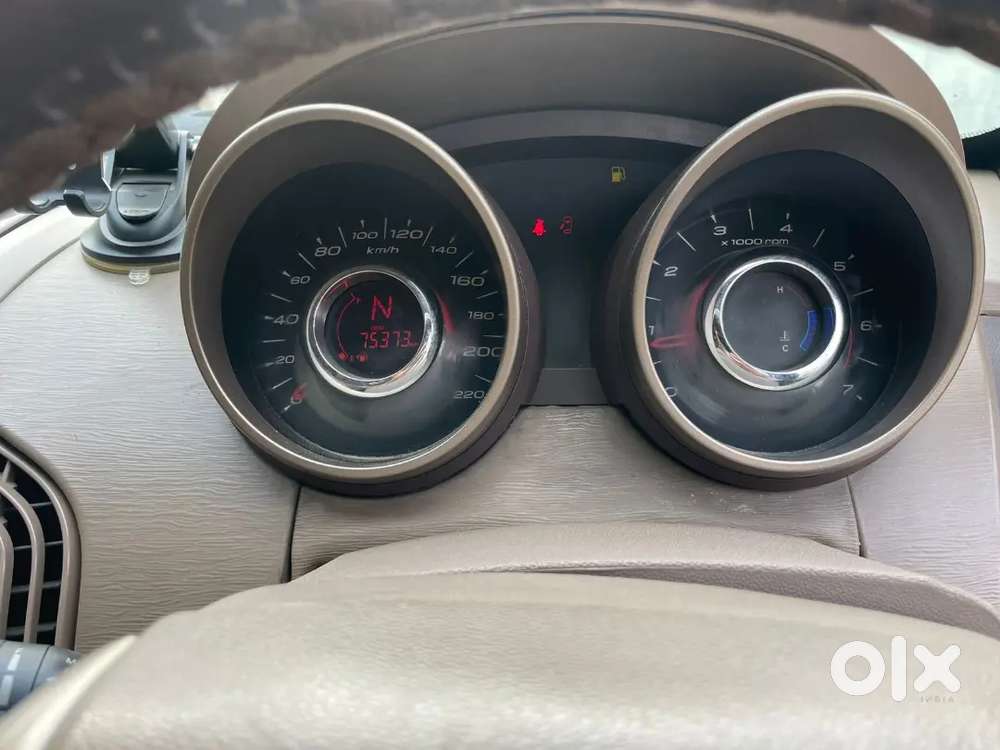 Mahindra Xuv500 Diesel 2014 Year