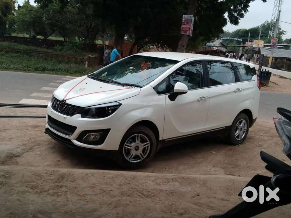 Mahindra Marazzo M8 2018 Diesel Automatic