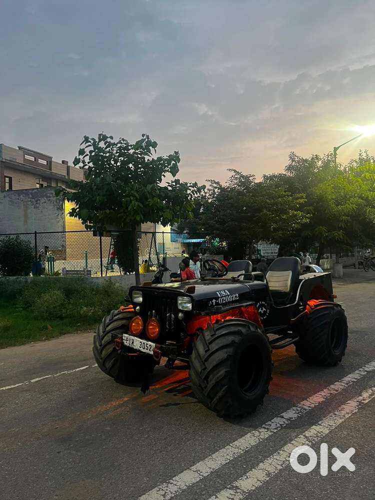 Mahindra Jeep 1980 With Manual Transmission