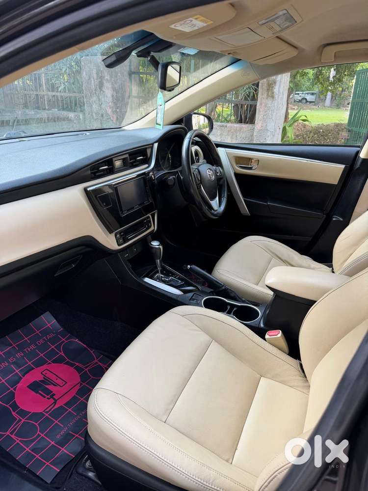 Toyota Corolla Altis Vl, 2017, Petrol