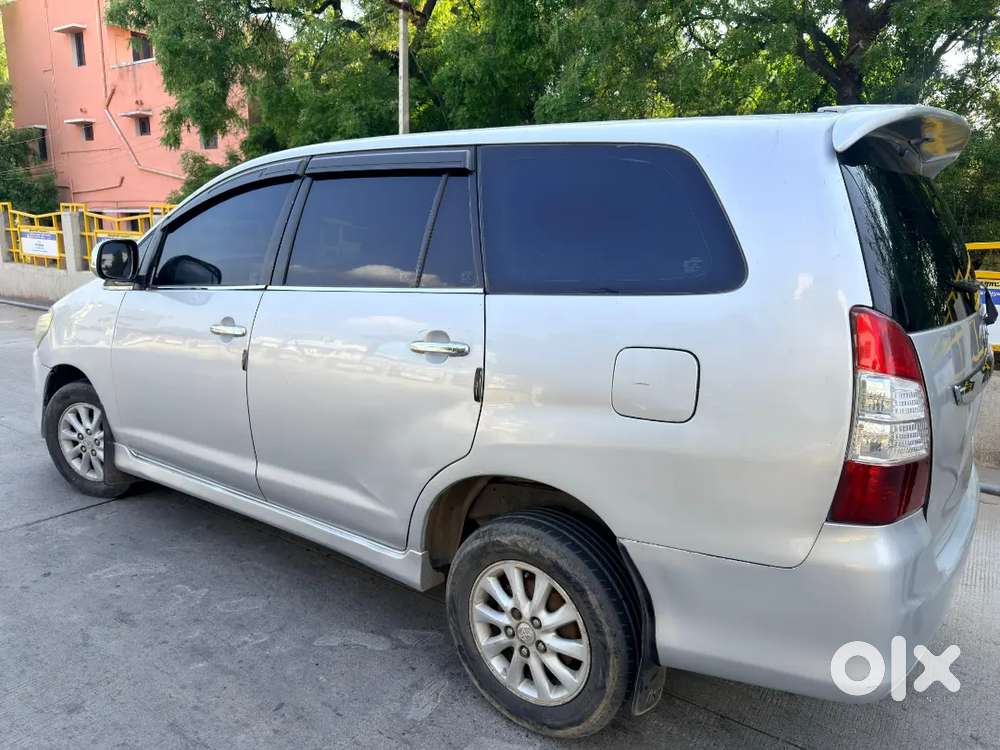 Toyota Innova 2013 Diesel Well Maintained