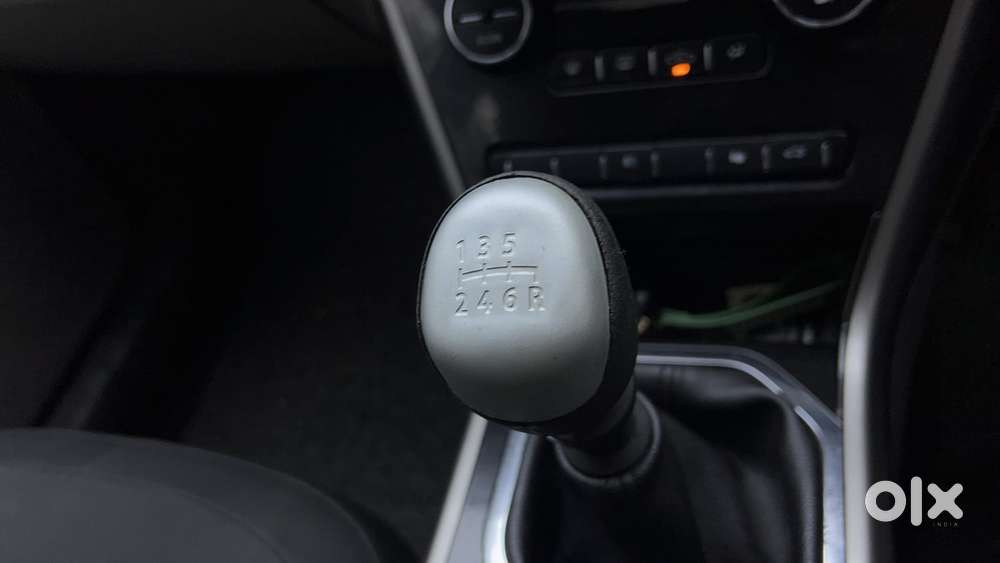 Tata Nexon 1.2 Revotron Xz Plus, 2018, Petrol