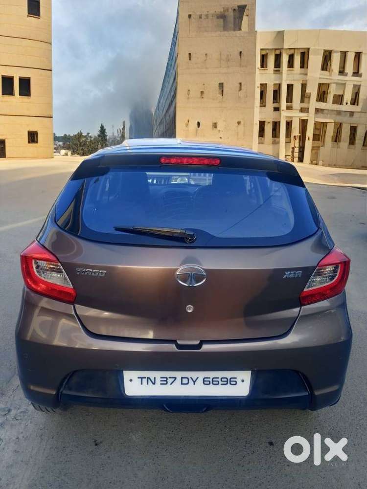 Tata Tiago 1.2 Revotron Xza, 2018, Petrol