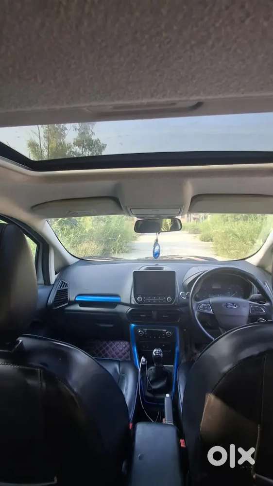 Ford Ecosport Signature 2018 (sunroof) Cng