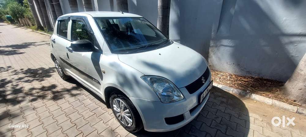 Maruti Suzuki Swift 2004-2010 Lxi Bsiv, 2009, Petrol