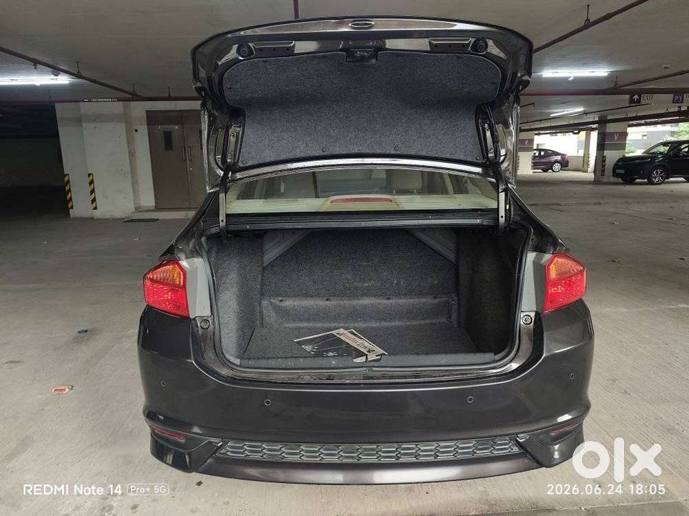 Honda City 1.5 V 4th Gen I-vtec Mt, 2022, Petrol