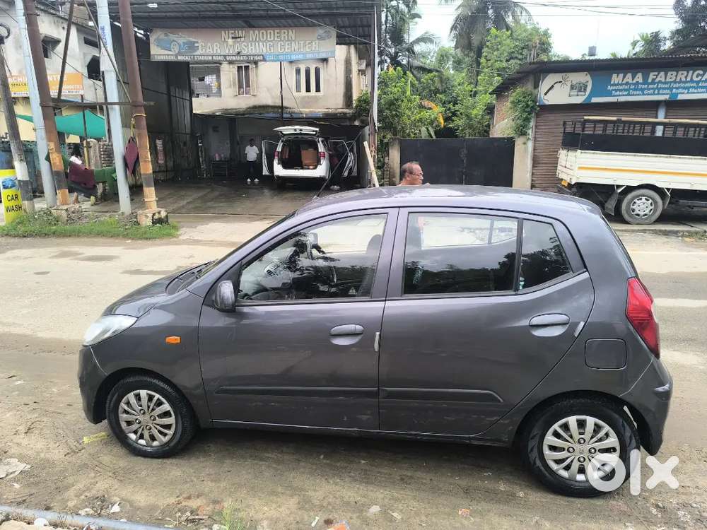 Hyundai I10 Sportz Petrol 2014
