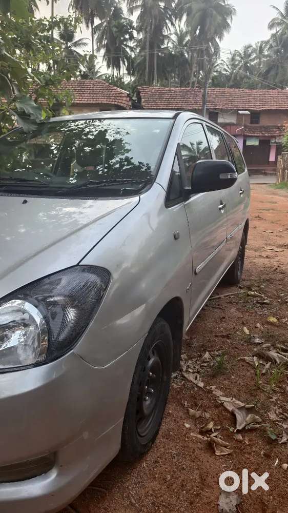 Toyota Innova 2010 Diesel 356685 Km Driven